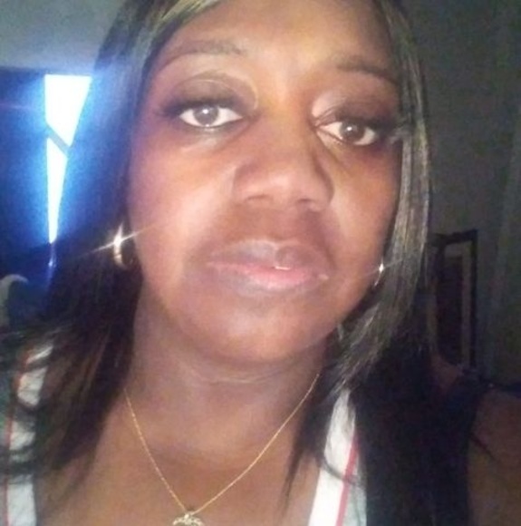 Meet your Posher, Lori - Picture 1 of 1